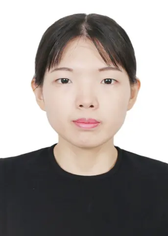 Wenxin Fan portrait