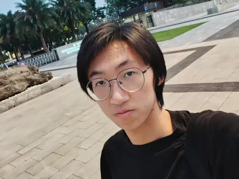 Hanyang Yan portrait