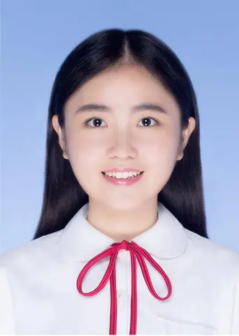 Xinyue He portrait
